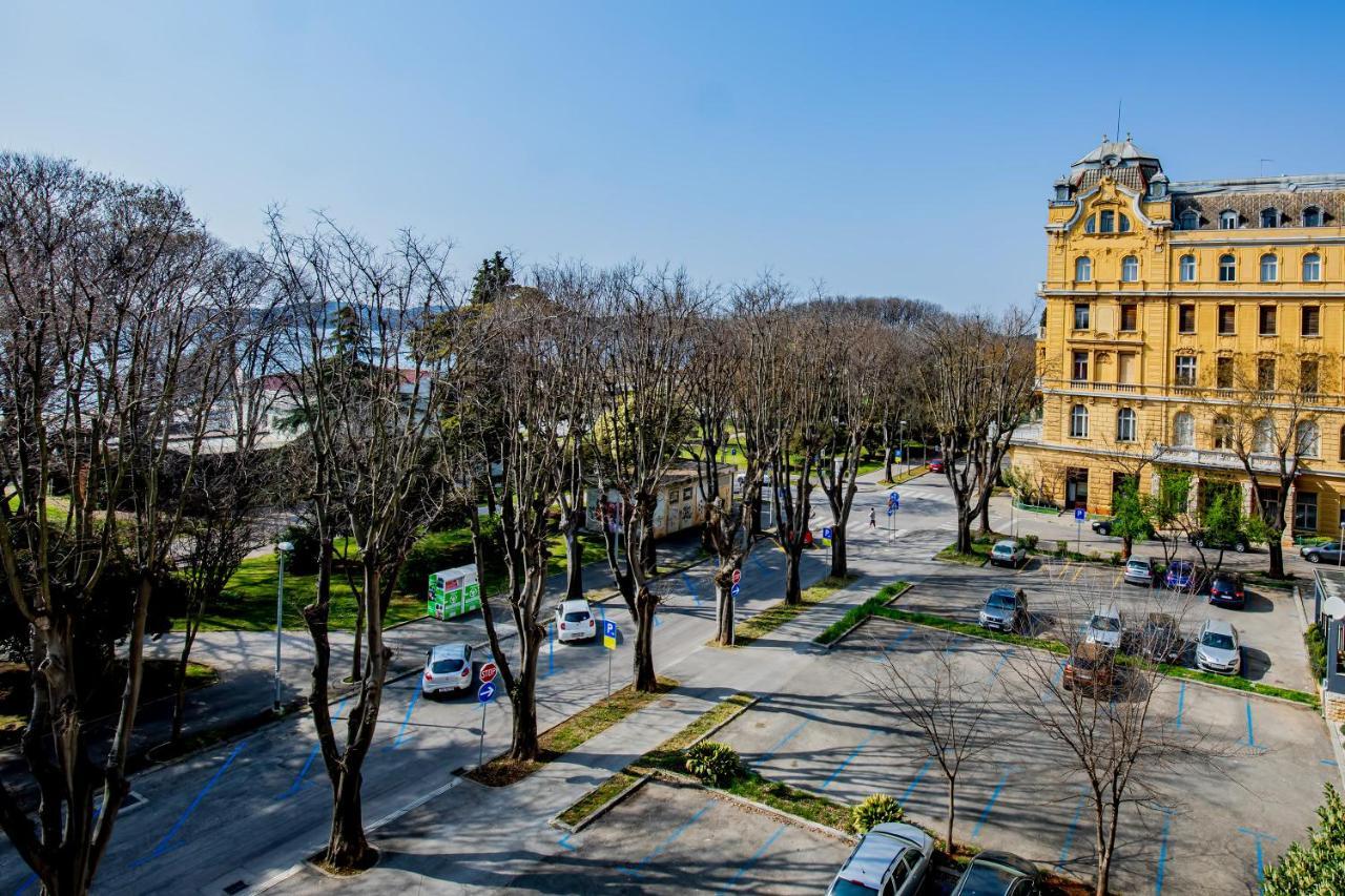 Amphitheater Apartment 普拉 外观 照片